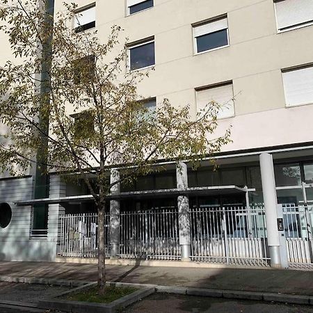 Studio Le Pensier - Monplaisir Lyon Luaran gambar
